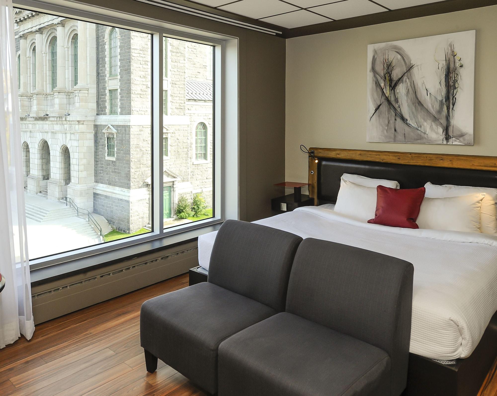 Hotel Chicoutimi, Affilie A Hyvi 외부 사진