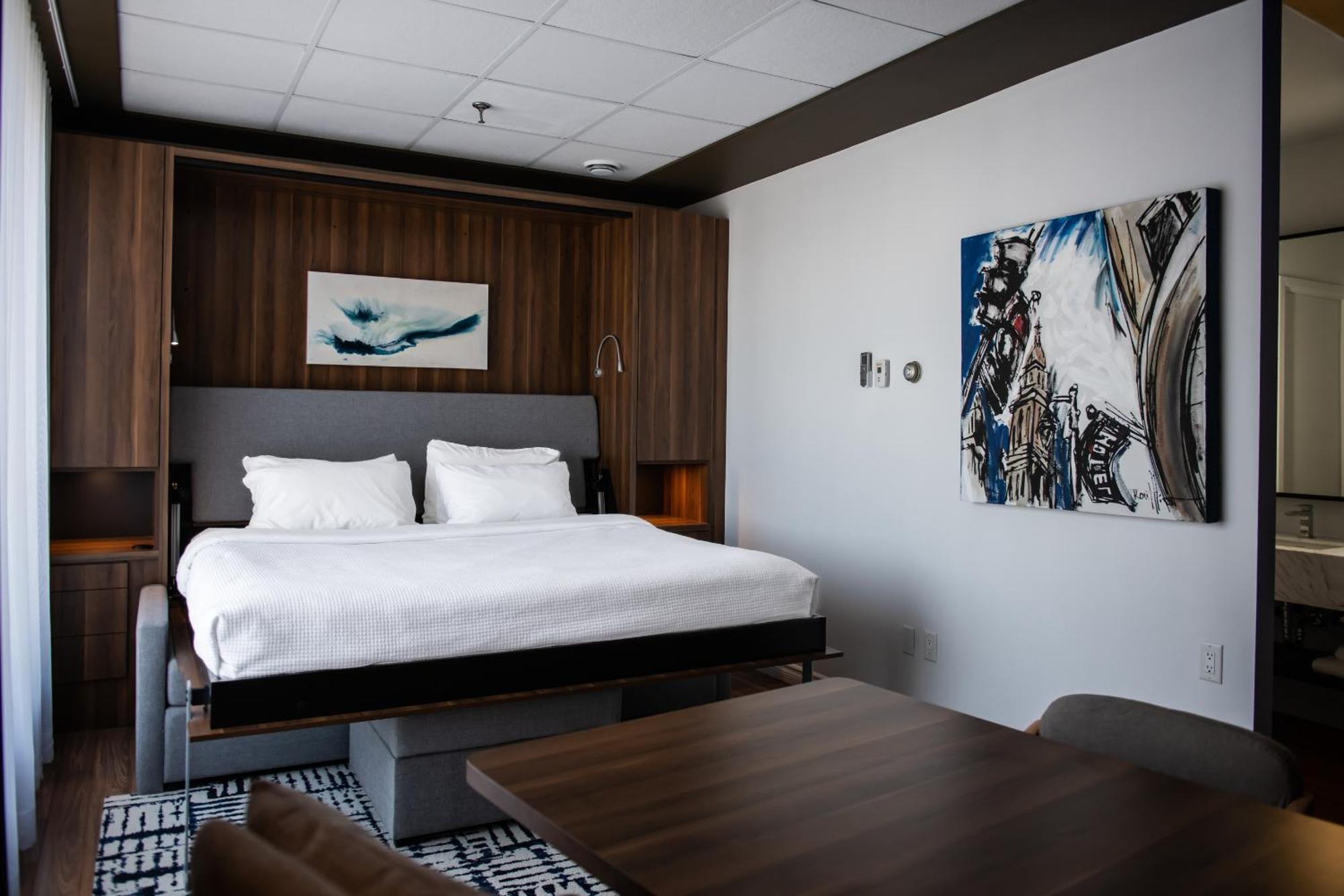 Hotel Chicoutimi, Affilie A Hyvi 외부 사진