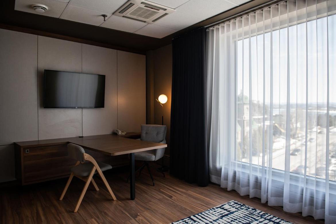 Hotel Chicoutimi, Affilie A Hyvi 외부 사진
